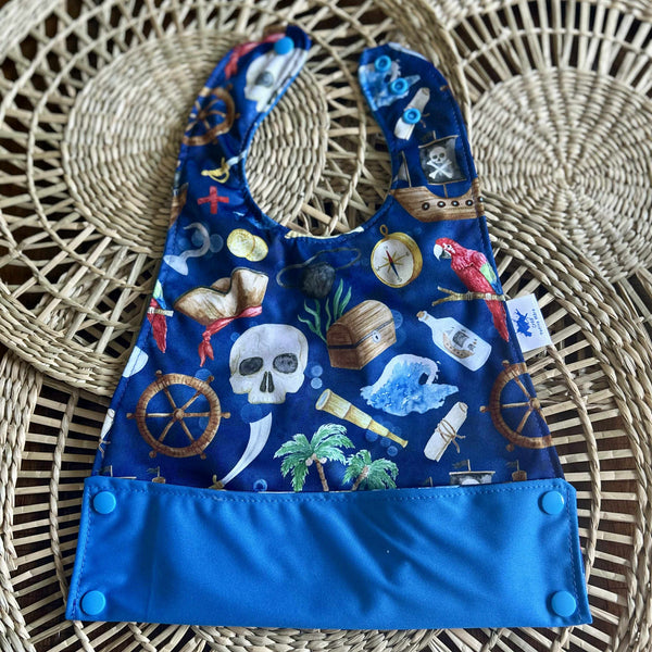 Bavette Imperméable Monde De Pirates